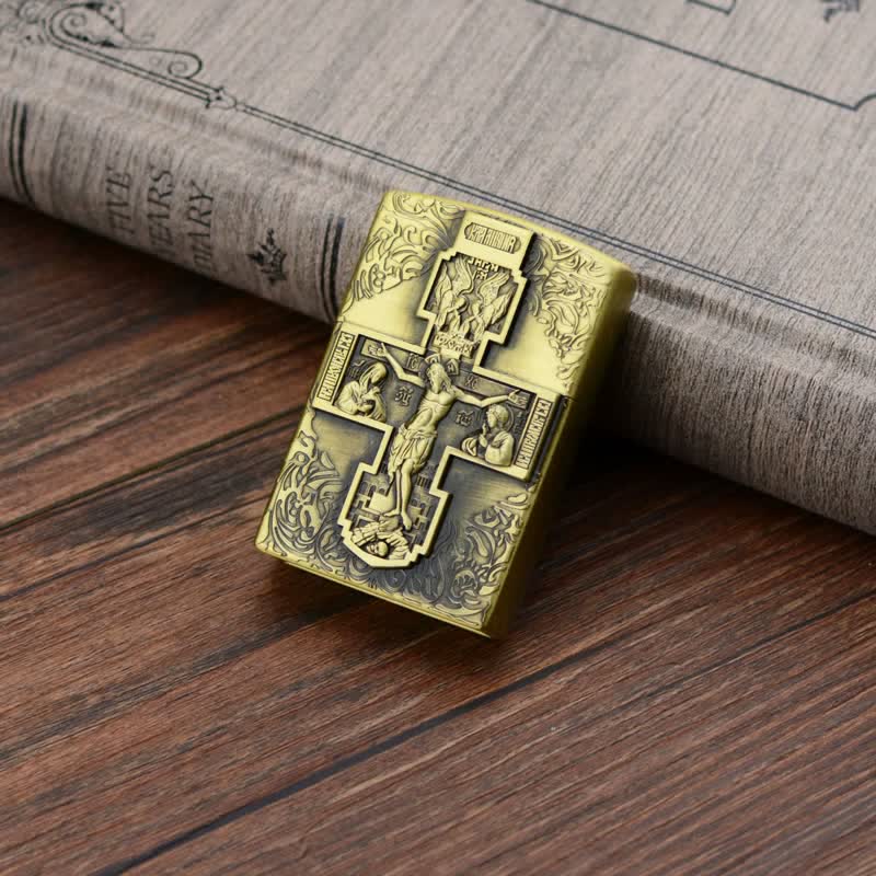 Encendedor de butano recargable con rueda de molienda y relieve de cruz de Jesús