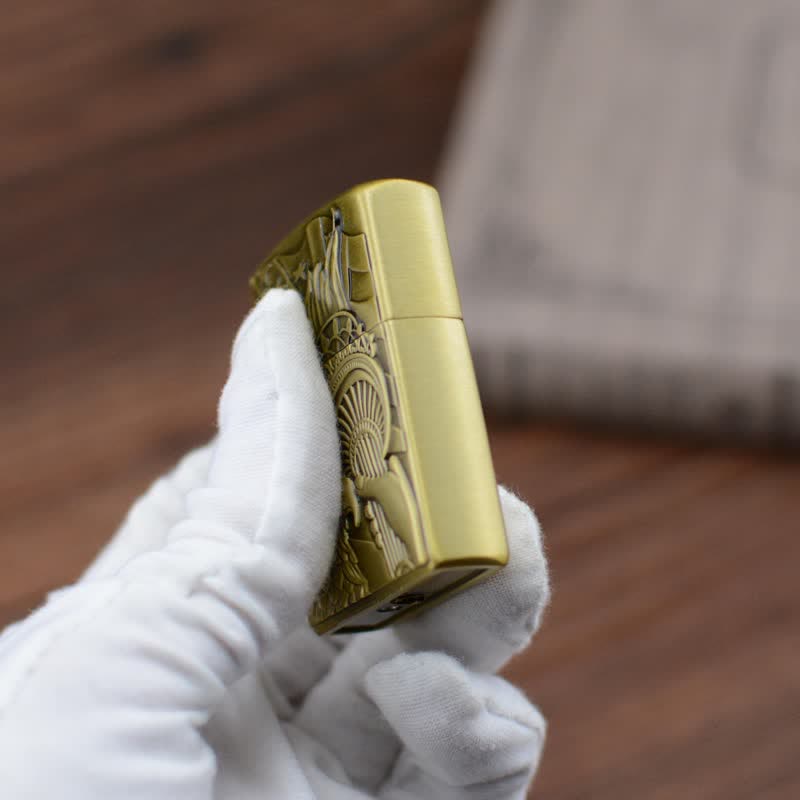 Encendedor de butano recargable con rueda de afilar y bandera de Eagle Torch
