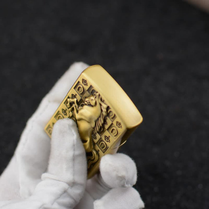Encendedor de butano recargable con forma de rueda de afilar de Roaring Horse