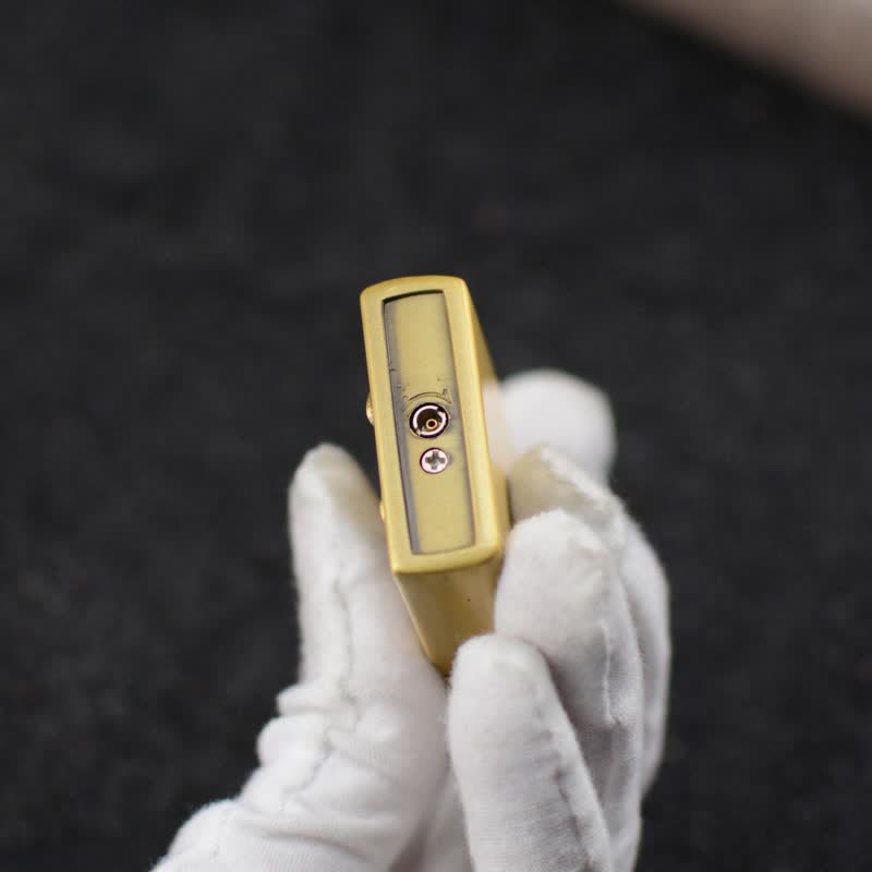 Encendedor de butano recargable con forma de rueda de afilar de Roaring Horse