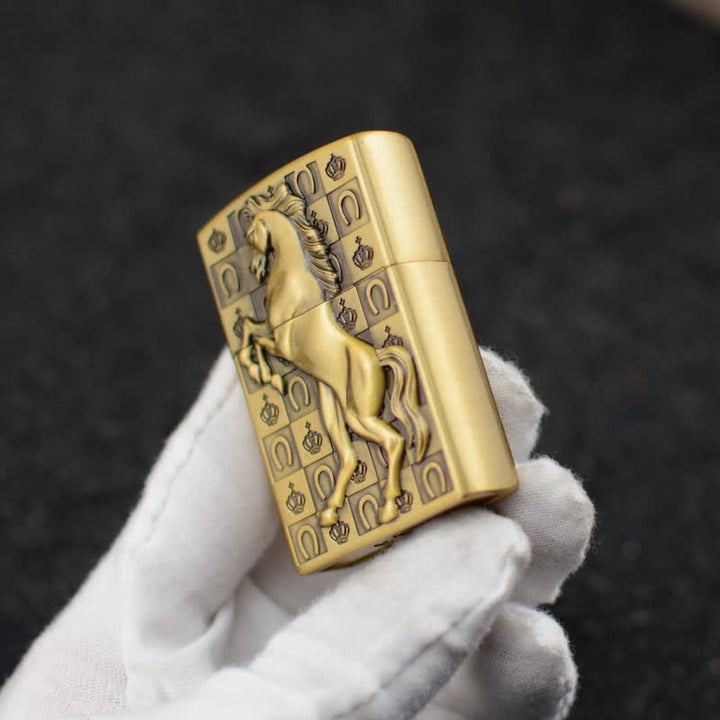 Encendedor de butano recargable con forma de rueda de afilar de Roaring Horse