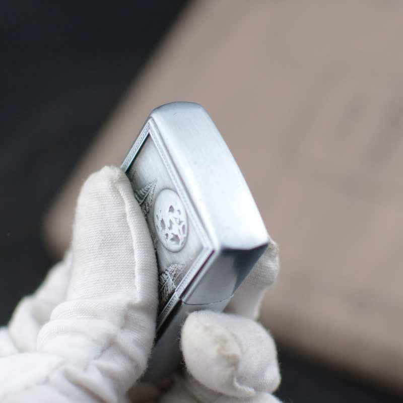 Encendedor de butano recargable con forma de rueda de amolar de Howling Wolf