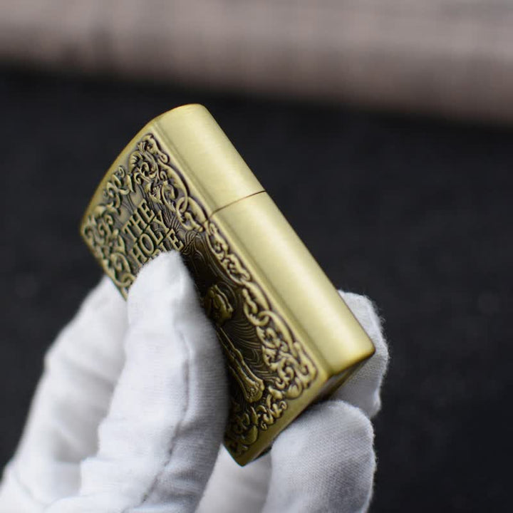 Encendedor de butano recargable con forma de cruz de la Santa Biblia