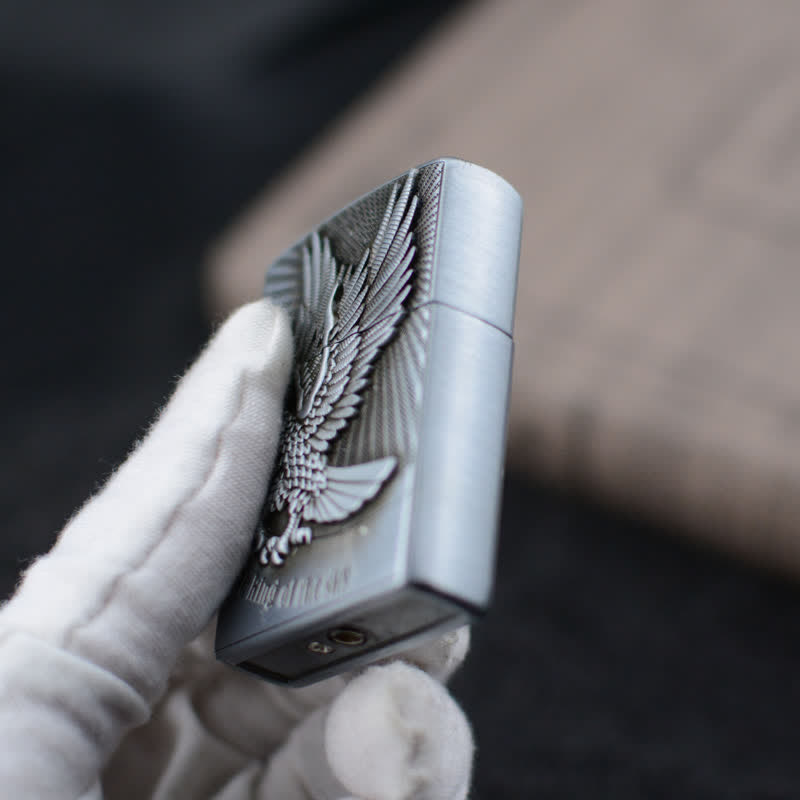Encendedor de butano recargable con rueda de afilar Flying Eagle