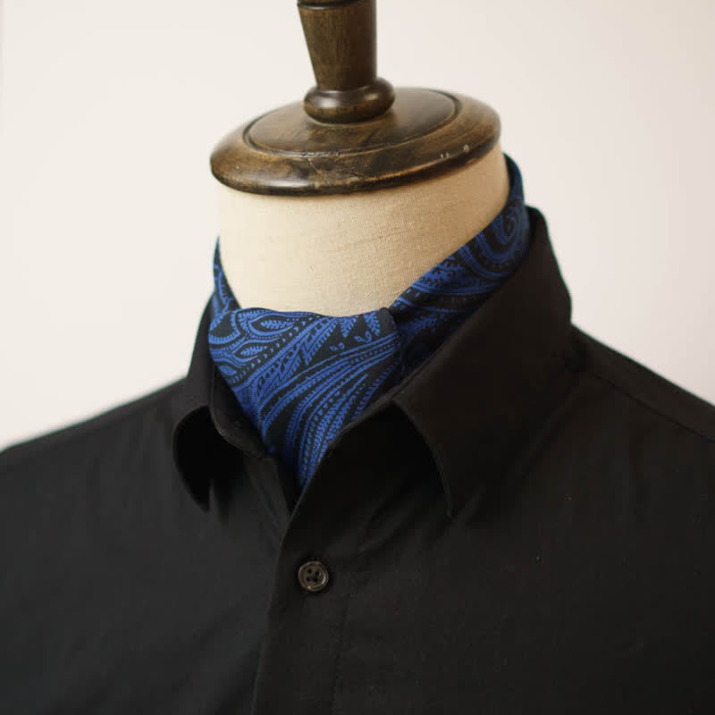 Bufanda cuadrada con estampado paisley exótico y hebilla