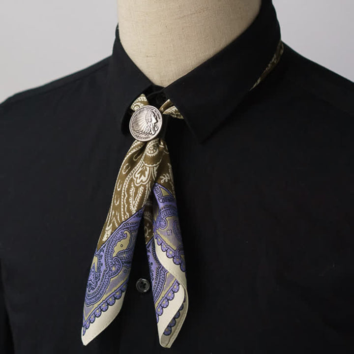 Bufanda cuadrada con estampado paisley exótico y hebilla