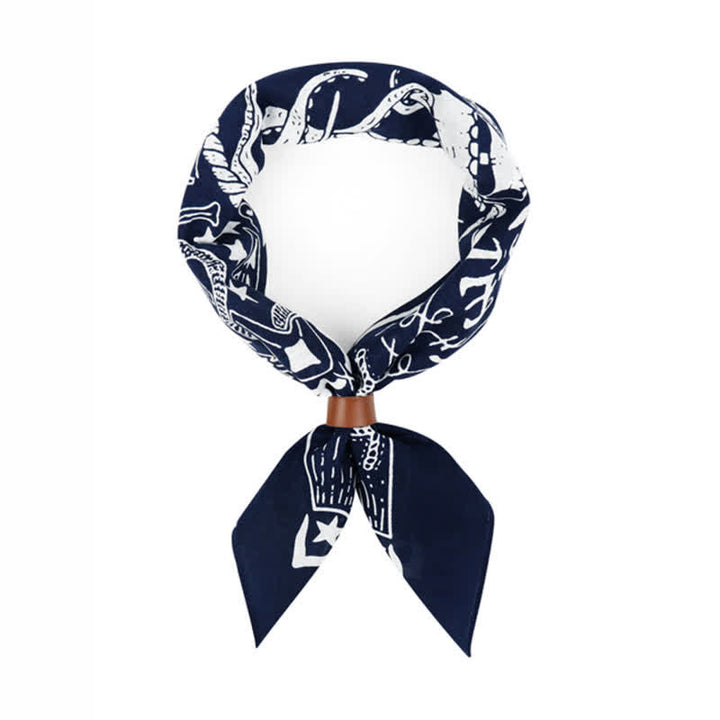 Bufanda cuadrada con hebilla y estampado de vela náutica