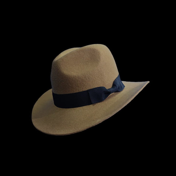 Sombrero de vaquero con lazo de cinta negra de color sólido