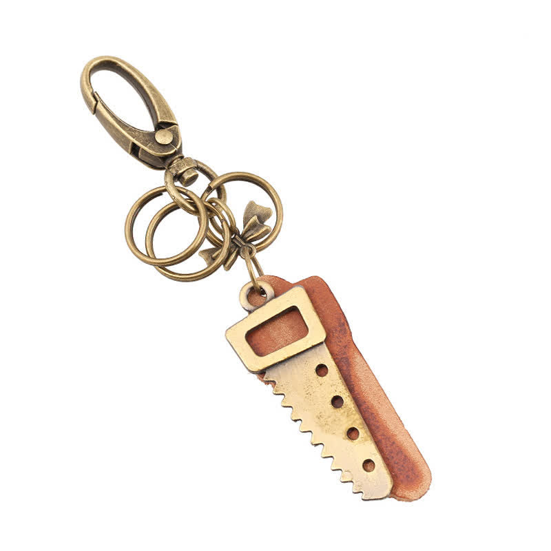 Llavero de cuero con nudo de lazo creativo y sierra de bronce