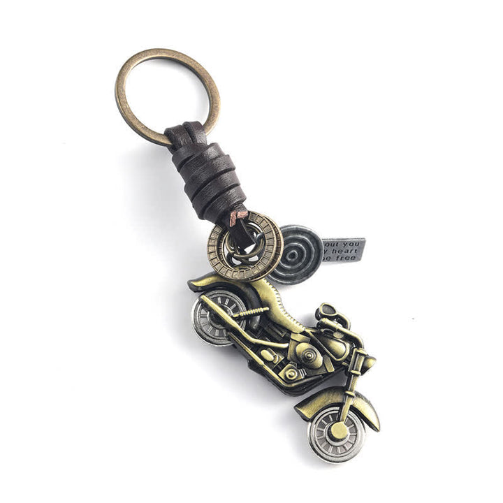 Llavero de cuero con colgante de motocicleta 3D retro