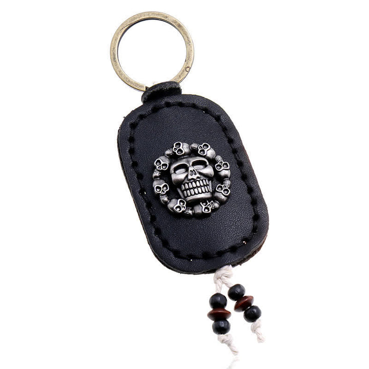 Llavero de cuero con colgante de calavera ovalada de estilo gótico