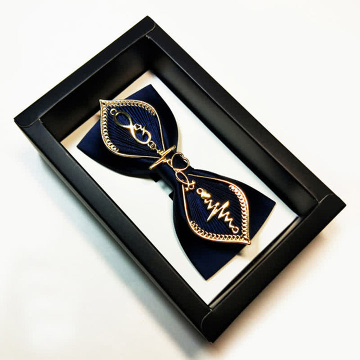 Pajarita de metal dorado con forma de fénix para hombre en azul marino