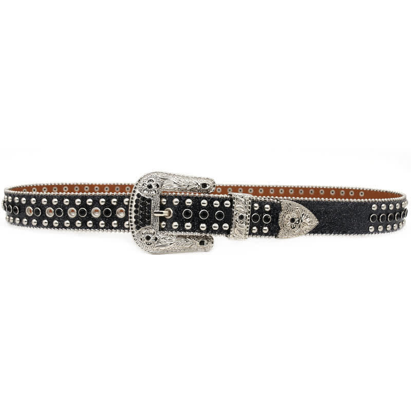 Cinturón de cuero con tachuelas y remaches en forma de cruz estilo western