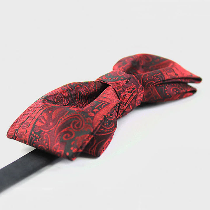 Pajarita elegante estilo británico con estampado de cachemira burdeos para hombre