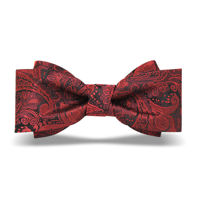 Pajarita elegante estilo británico con estampado de cachemira burdeos para hombre