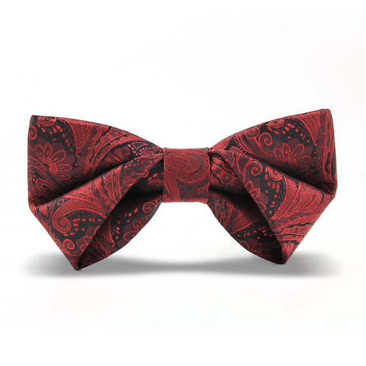 Pajarita elegante estilo británico con estampado de cachemira burdeos para hombre