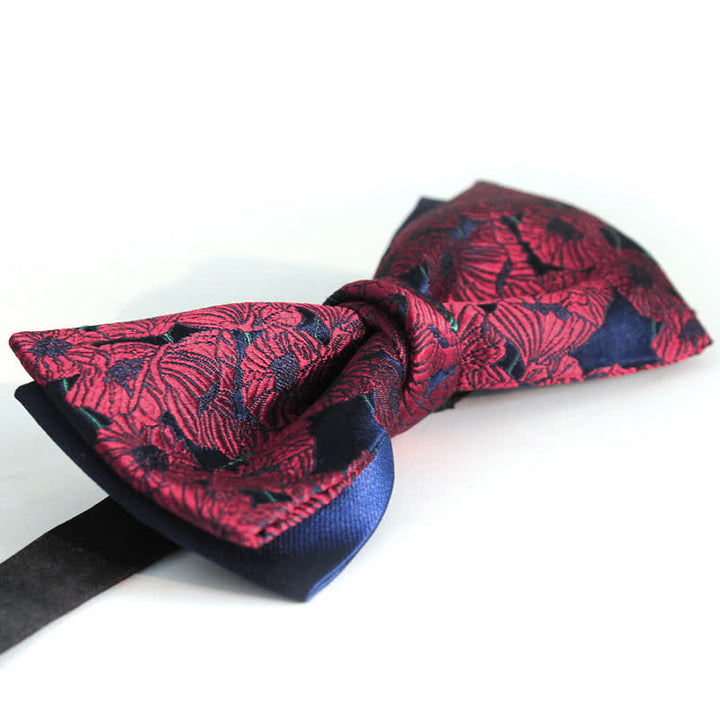 Pajarita con estampado de flores burdeos y azul marino para hombre