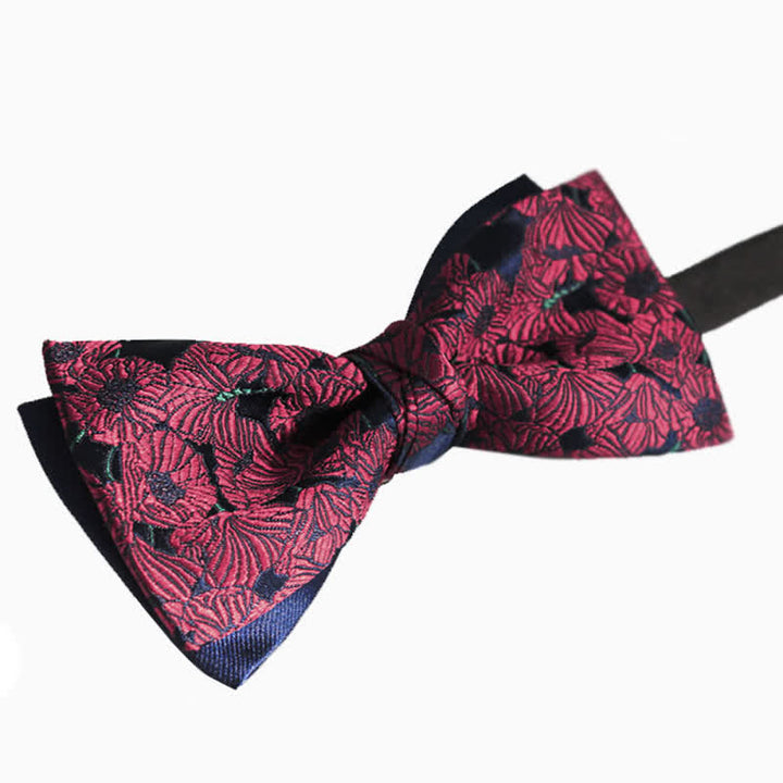 Pajarita con estampado de flores burdeos y azul marino para hombre