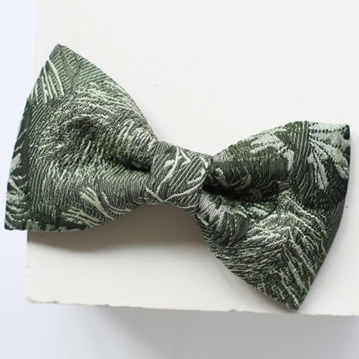 Pajarita con estampado floral en verde mar de tamaño mediano para hombre