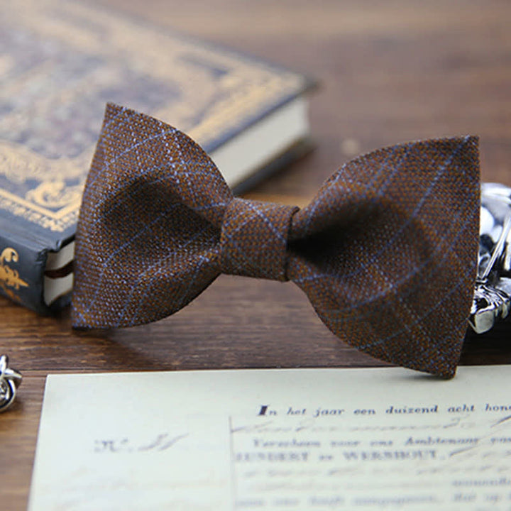 Pajarita de cuadros marrón oscuro estilo británico vintage para hombre