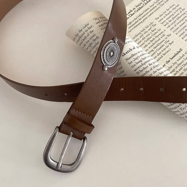 Cinturón de cuero con remaches de concho y decoración de metal para mujer