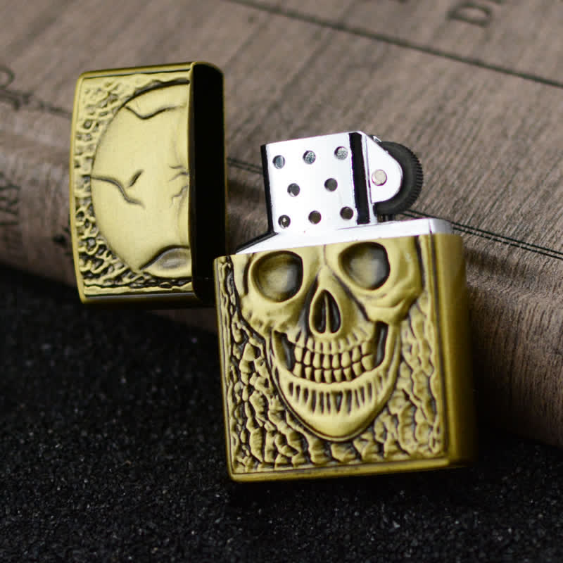 Encendedor de butano recargable con diseño de calavera grande