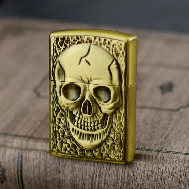 Encendedor de butano recargable con diseño de calavera grande