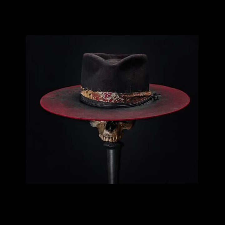 Cinturón con estampado de cachemira roja divertido y sombrero de vaquero negro
