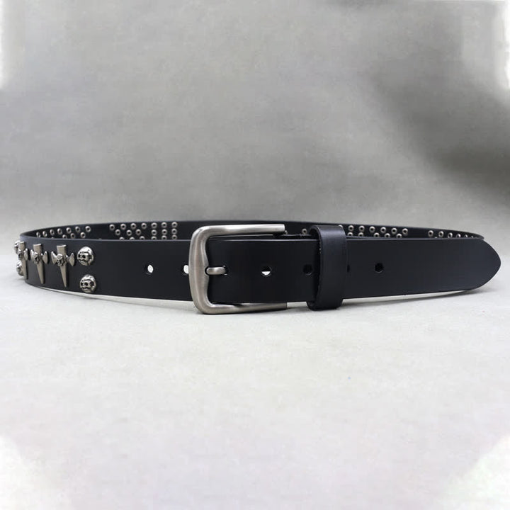Cinturón de cuero con tachuelas estilo punk rock de tres filas con diseño de cruz y calavera