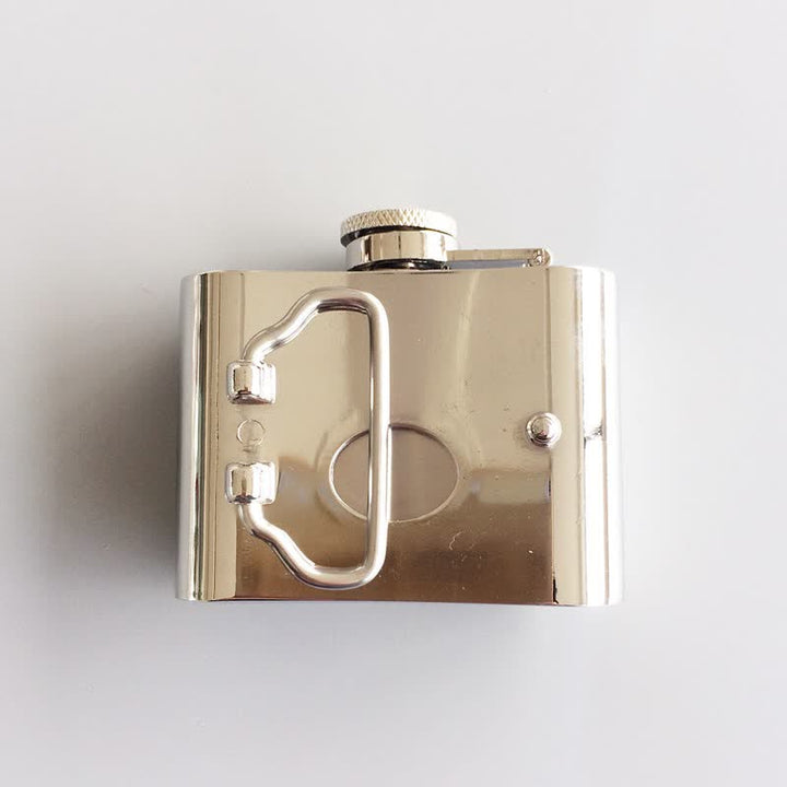 Cinturón de cuero con diamantes de imitación en forma de cruz de 2 oz para hombre, con frasco oculto, hecho a mano