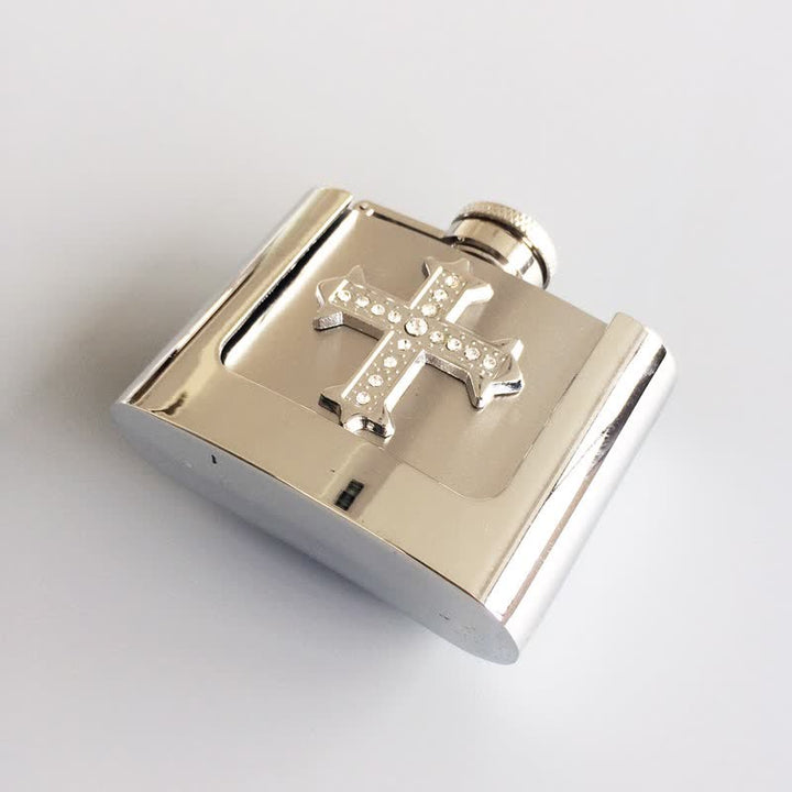 Cinturón de cuero con diamantes de imitación en forma de cruz de 2 oz para hombre, con frasco oculto, hecho a mano