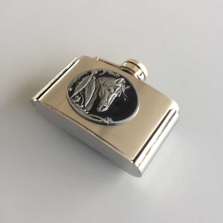 Cinturón de cuero con forma de cabeza de caballo de 3 oz para hombre con frasco oculto