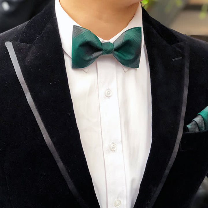 Pajarita de novio con estampado de cuadros estilo británico para hombre