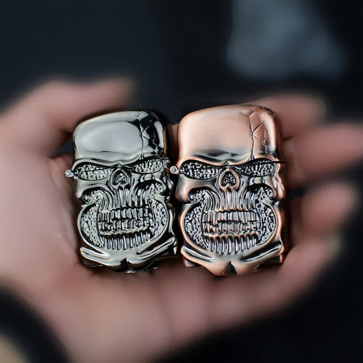 Encendedor de quesoseno recargable retro resistente con forma de calavera y armadura