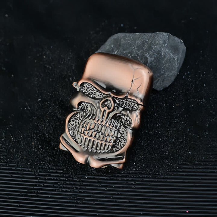 Encendedor de quesoseno recargable retro resistente con forma de calavera y armadura