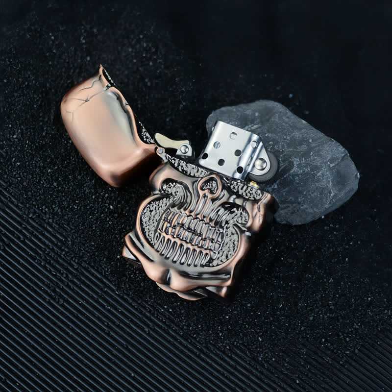 Encendedor de quesoseno recargable retro resistente con forma de calavera y armadura