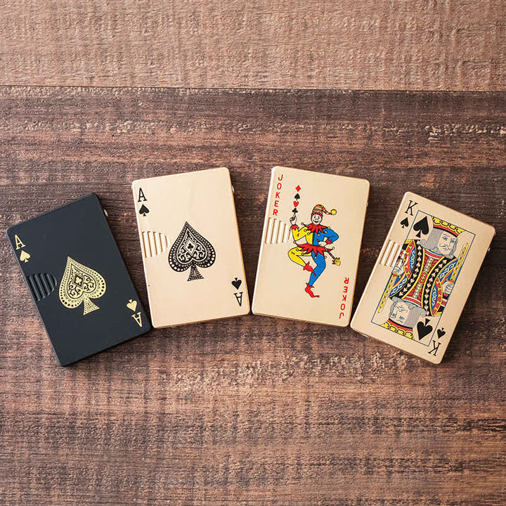 Encendedor de butano recargable con parte trasera personalizada y cartas de póquer