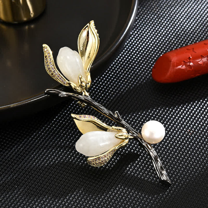 Broche de perlas de lujo de imitación con forma de magnolia para mujer