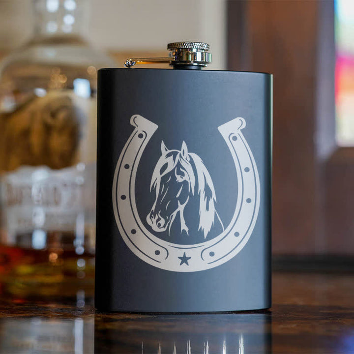 Termo portátil de acero inoxidable con diseño de cabeza de caballo de 3 a 8 oz