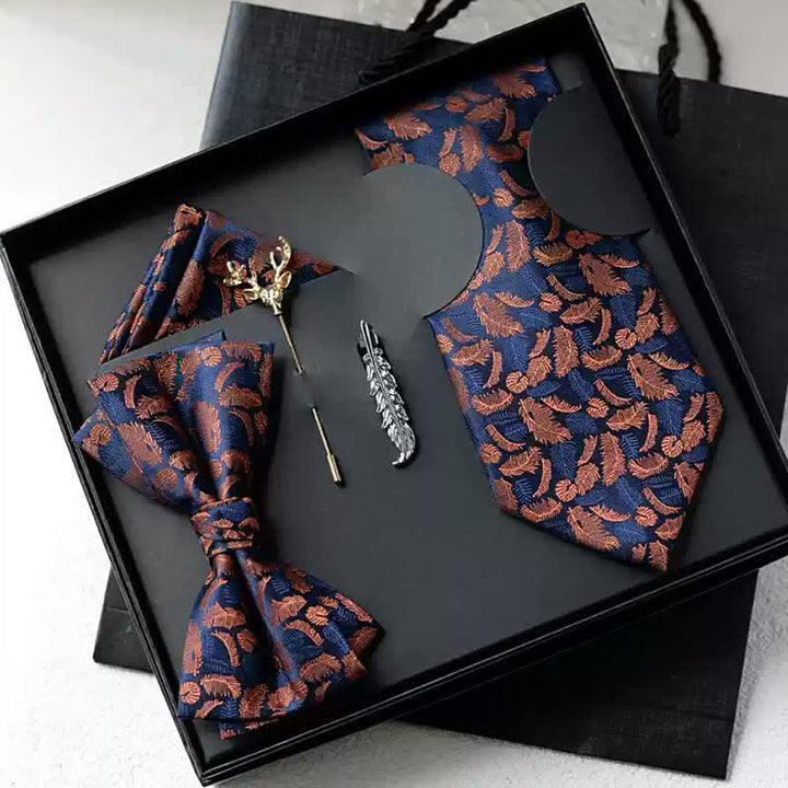 Caja de regalo con 5 pajaritas de color blanco y naranja con estampado de plumas para hombre