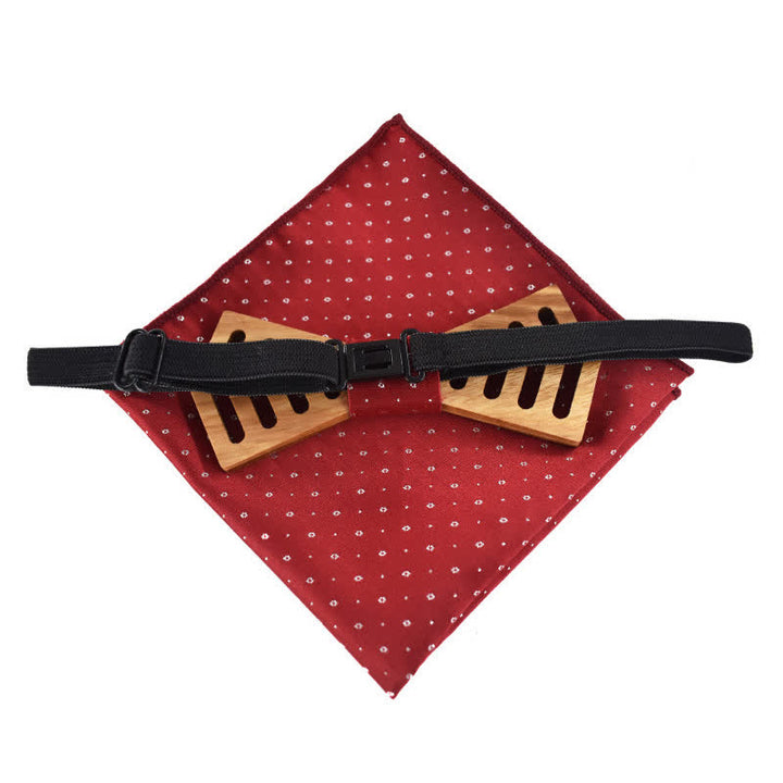 Juego de 2 pajaritas de madera con forma regular y recortes novedosos para hombres.