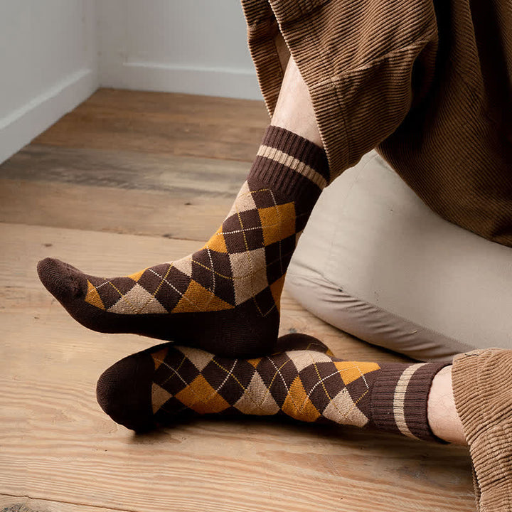 Calcetines de algodón estilo británico con cuadros de rombos