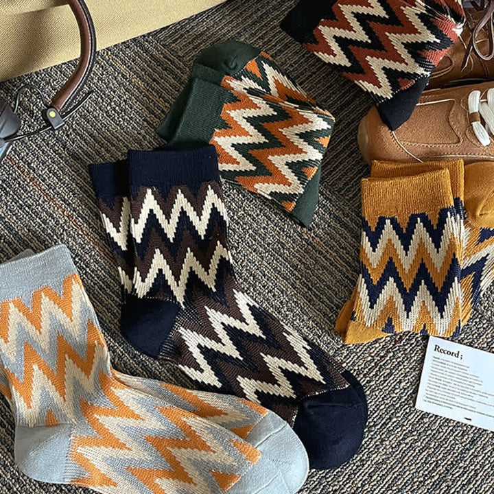 Calcetines de algodón con estampado retro en zigzag