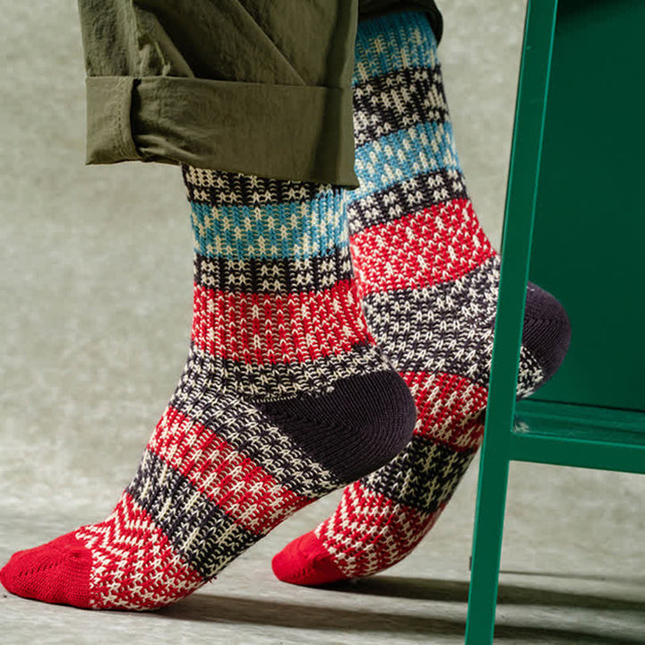 Calcetines de algodón a rayas con estampados étnicos coloridos