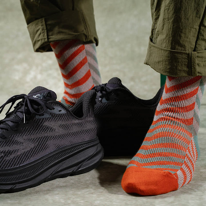 Calcetines de algodón con rayas y flechas en bloques de colores clásicos
