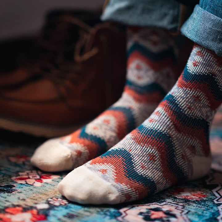 Calcetines de algodón con estampado de ondas tribales brillantes