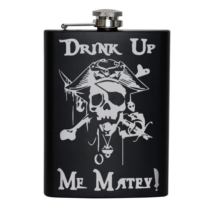 Botella portátil de acero inoxidable con diseño de calavera pirata de 2 a 10 oz con estampado láser