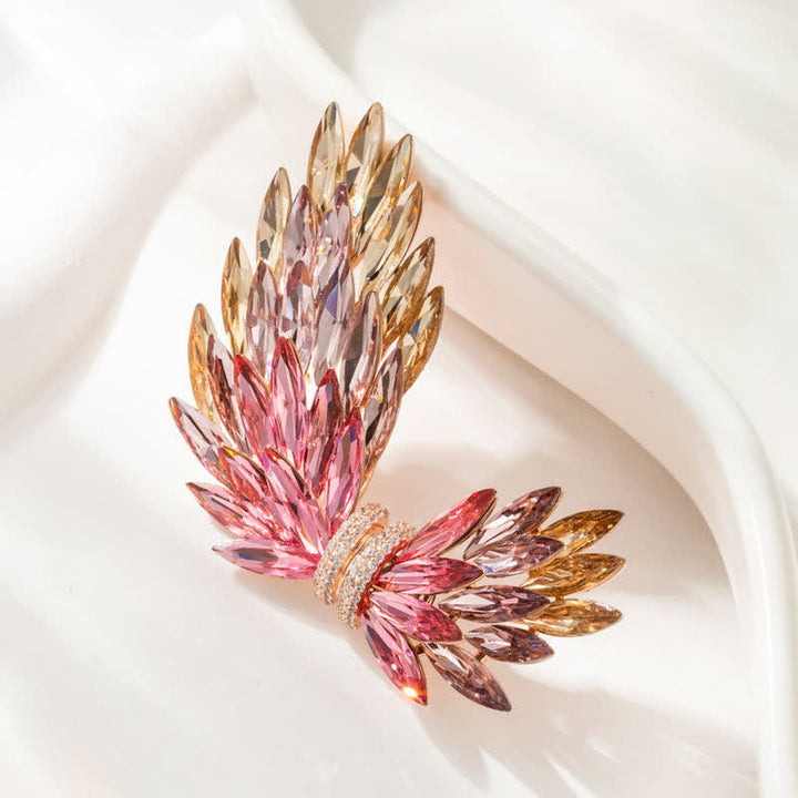Broche de lujo elegante con alas de circonita brillante para mujer
