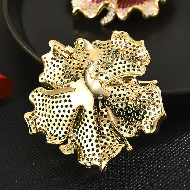 Broche de flores retro con circonitas cúbicas de colores de lujo para mujer