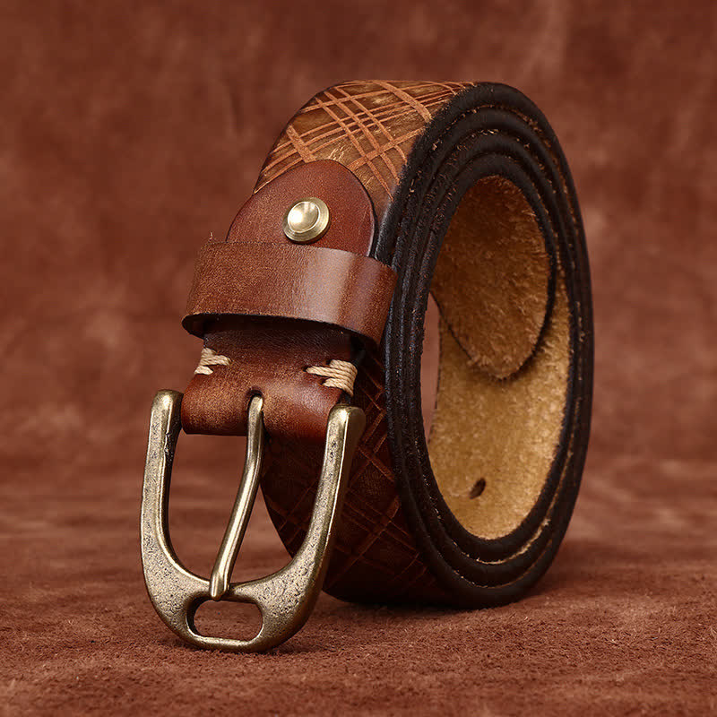 Cinturón de cuero grueso con relieve de diamantes personalizado